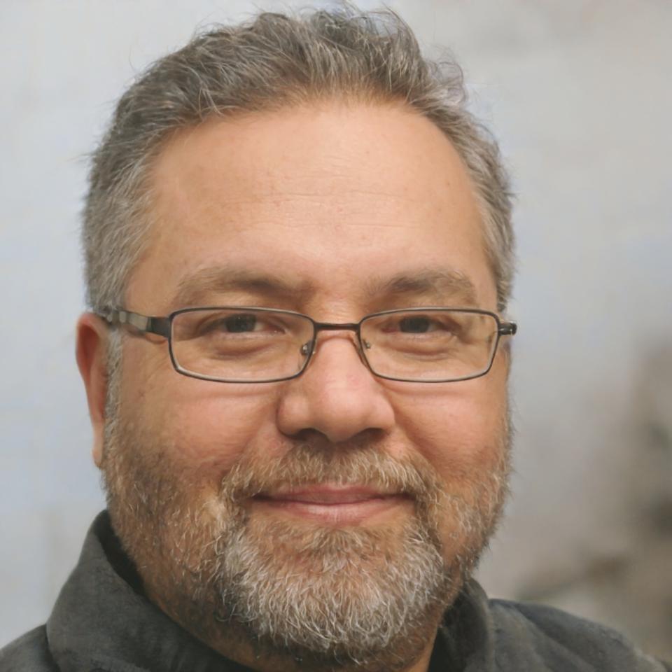 Carlos Mendoza - Especialista en Desarrollo Personal
